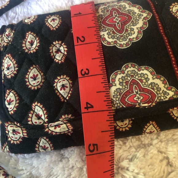 Vera Bradley wallet ~black paisley vintage pattern~ with crossbody strap - Picture 5 of 7